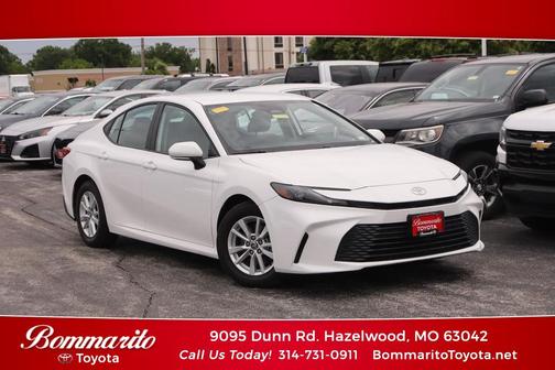 Ice Cap 2025 Toyota Camry LE