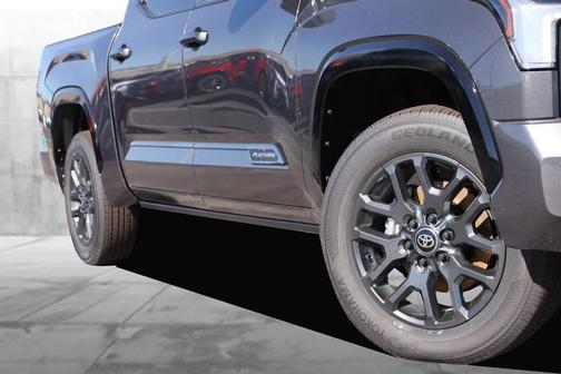 2026 Toyota Tundra Hybrid Platinum