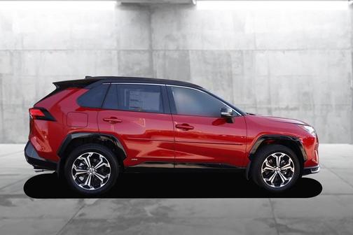 2025 Toyota RAV4 Hybrid SE