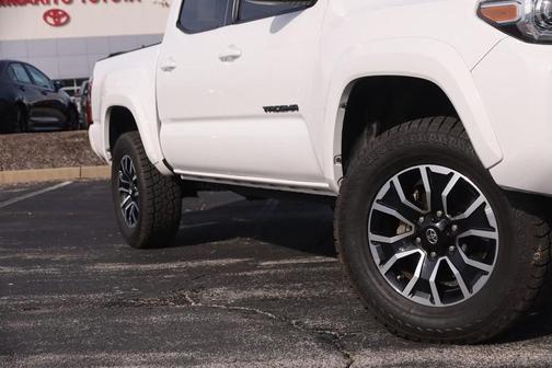 Super White 2020 Toyota Tacoma TRD Sport