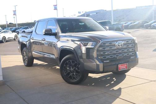 2026 Toyota Tundra Hybrid Platinum