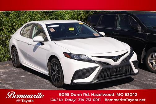 2024 Toyota Camry SE