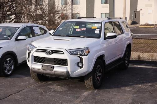 2024 Toyota 4Runner TRD Off Road