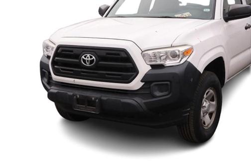 2017 Toyota Tacoma SR