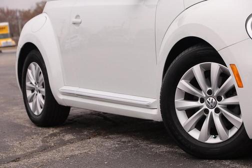 2018 Volkswagen Beetle 2.0T S