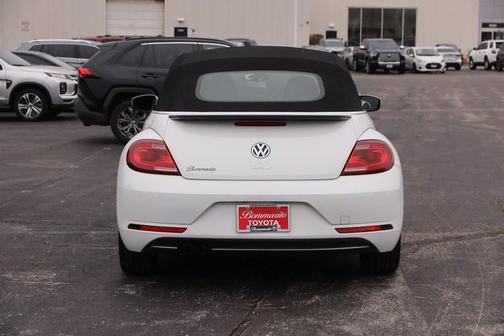 2018 Volkswagen Beetle 2.0T S