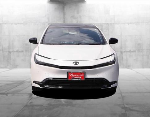 2025 Toyota Prius L