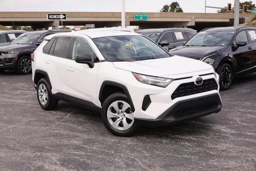 2024 Toyota RAV4 LE