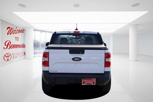 Oxford White 2025 Ford Maverick XLT