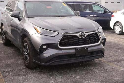 2024 Toyota Highlander XLE