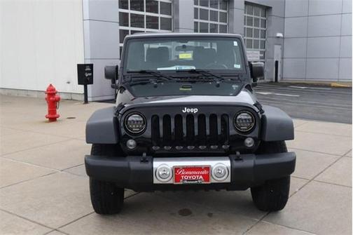 Photo 5 of 26 of 2015 Jeep Wrangler Sport