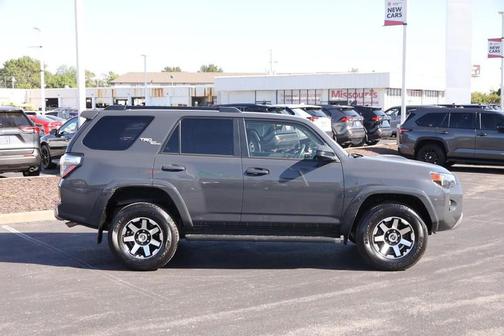 2024 Toyota 4Runner TRD Off Road