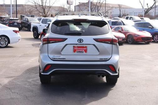 2025 Toyota Highlander XSE