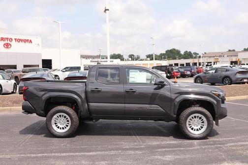 2025 Toyota Tacoma SR5