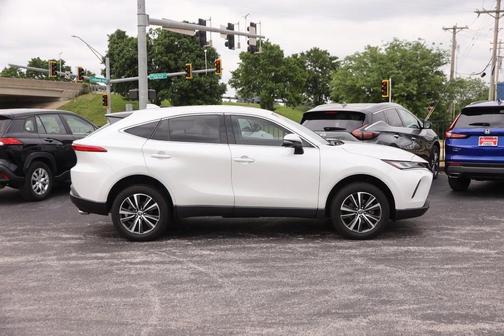 Wind Chill Pearl 2023 Toyota Venza LE