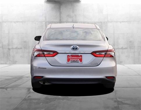 2021 Toyota Camry Hybrid LE