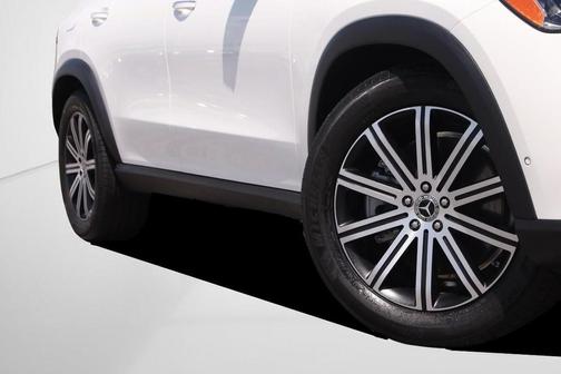Polar White 2024 Mercedes-Benz GLE 450 4MATIC