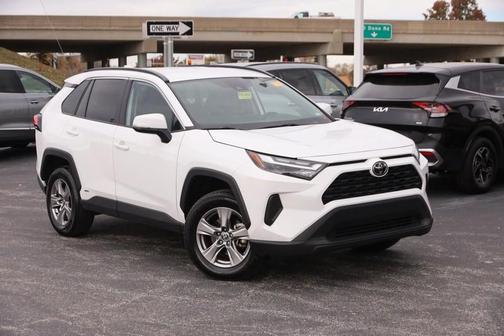 2025 Toyota RAV4 Hybrid XLE