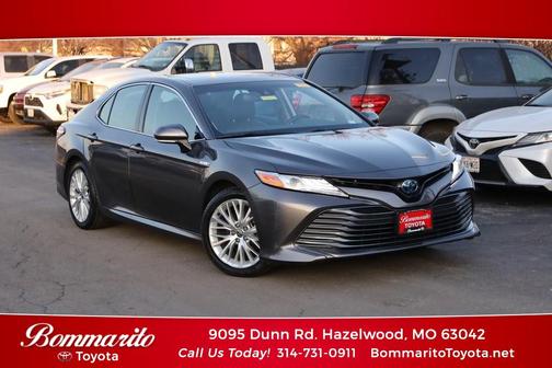 2020 Toyota Camry Hybrid XLE