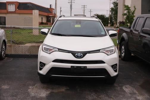 Blizzard Pearl 2017 Toyota RAV4 Hybrid Limited
