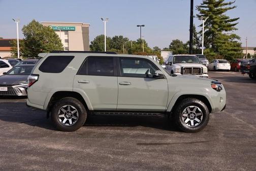 2023 Toyota 4Runner TRD Off Road Premium