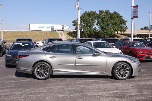 2018 Lexus LS 500 