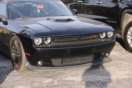 2017 Dodge Challenger R/T