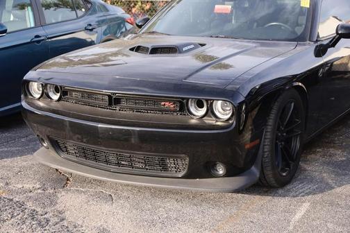 2017 Dodge Challenger R/T