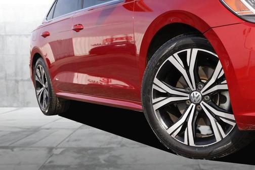 2022 Volkswagen Passat 2.0T SE