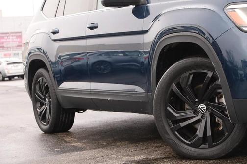 2022 Volkswagen Atlas 2.0T SE w/Technology 4MOTION