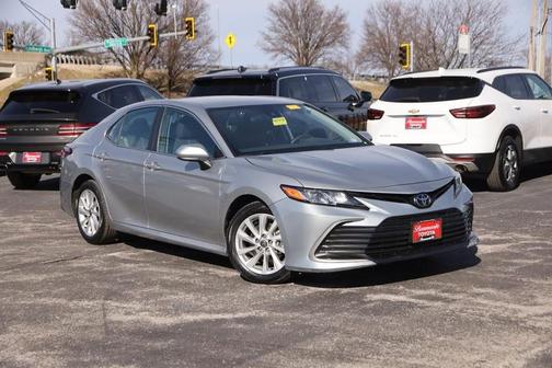 2024 Toyota Camry LE