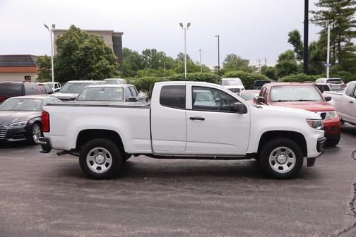 Summit White 2022 Chevrolet Colorado WT