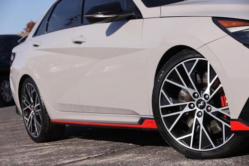 2022 Hyundai ELANTRA N Base