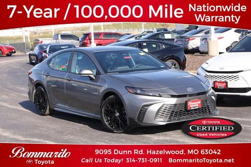 2025 Toyota Camry SE