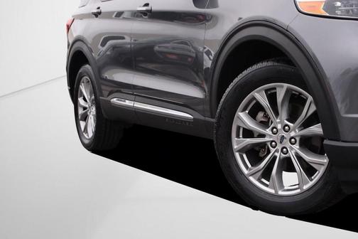 Carbonized Gray Metallic 2022 Ford Explorer Limited