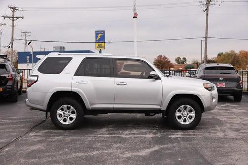 2016 Toyota 4Runner SR5