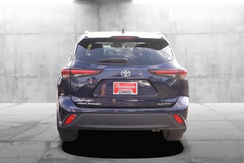 2025 Toyota Highlander XLE