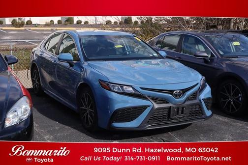 2024 Toyota Camry SE