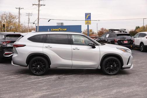 2024 Toyota Highlander XSE