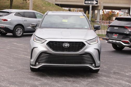 2024 Toyota Highlander XSE