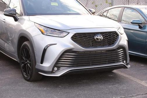 2024 Toyota Highlander XSE