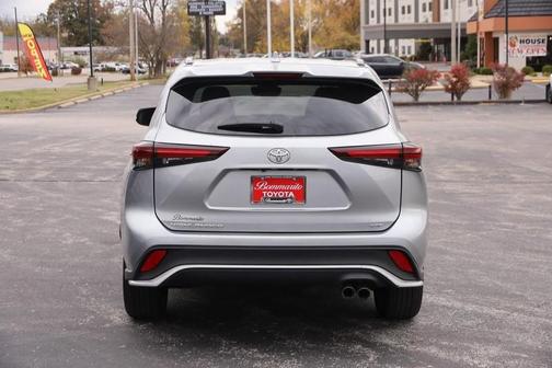 2024 Toyota Highlander XSE