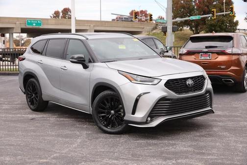 2024 Toyota Highlander XSE