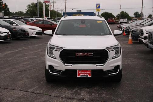 Summit White 2022 GMC Terrain SLE