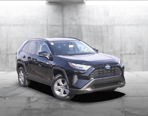2024 Toyota RAV4 Hybrid XLE