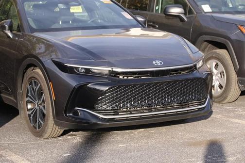 2023 Toyota Crown XLE