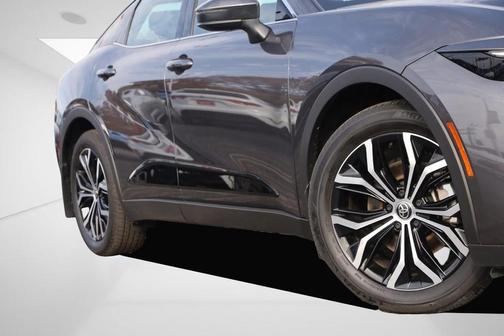 2023 Toyota Crown XLE