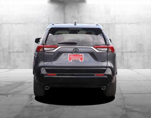 2025 Toyota RAV4 Hybrid SE