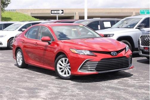 2024 Toyota Camry LE