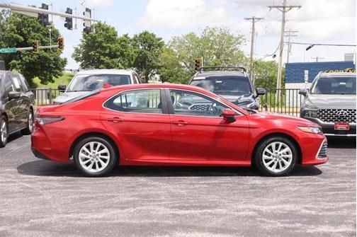 2024 Toyota Camry LE